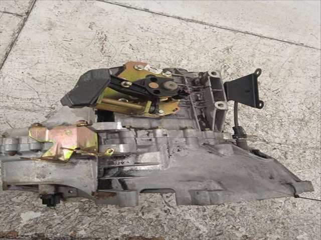 Foto 2ª: Caja Cambios Ford Mondeo 2.0 TDCI TD CAT BERLINA 116CV 85KW [D6BA] (2002)