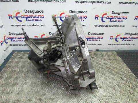 Foto 3ª: Caja Cambios Renault Megane K9K7 BERLINA II BERLINA 3P (2004)