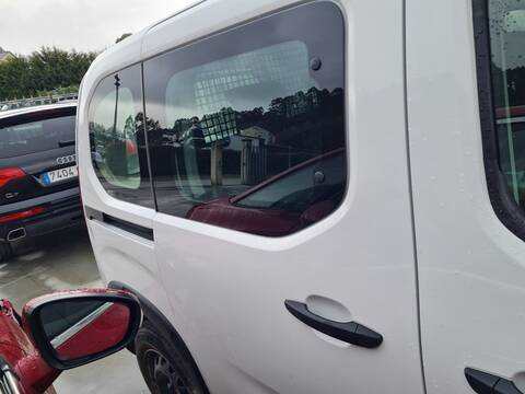 Puerta Lateral Corredera Derecha Peugeot Rifter ACTIVE NAV STANDARD 102CV 75KW