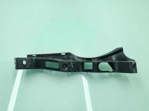 Foto 3ª: Soporte Faro Derecho Volkswagen Passat ADVANCE BERLINA 140CV 103KW [BKP] (2006)