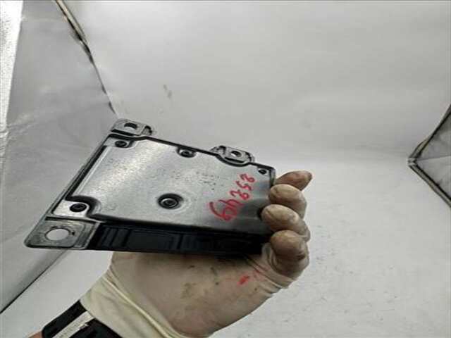 Foto 3ª: Centralita Airbag Peugeot 307 1.6 XS [1.6 LTR. - 80 KW HDI FAP CAT (9HZ - DV6TED4)] [9HZ / DV6TED4]