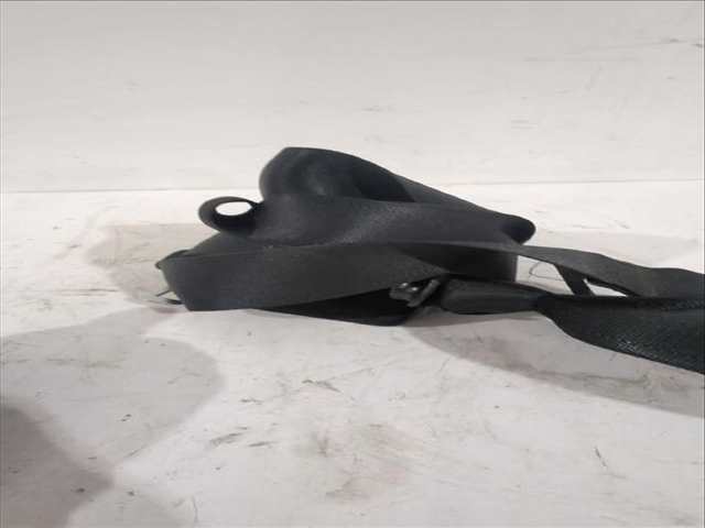 Foto 3ª: Cinturón Trasero Izquierdo Opel Corsa 1.3 CDTI L08 L68) 75CV [A 13 DTC Z 13 DTJ] (2006)