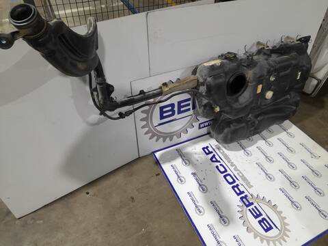 Foto 3ª: Deposito de Combustible Peugeot Expert 1.6 BLUE-HDI FAP 95CV 70KW FURGON [BH02] (2018)