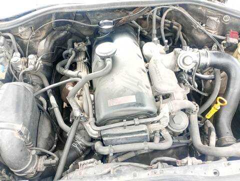 Bloque Motor Volkswagen Touareg 2.5 R5 TDI 174CV 128KW