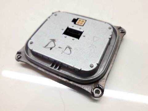 Centralita Faros Xenon Audi A4 BASICO AVANT 170CV 125KW