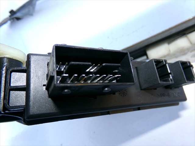 Foto 3ª: Elevalunas Eléctrico Delantero Izquierdo Citroen C4 1.6 HDI 2006-2014 [9HZ] (2008)