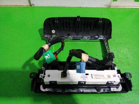 Foto 2ª: Pantalla Multifuncion Kia Sorento 2.5 CRDI 170CV [D4CB] (2002)