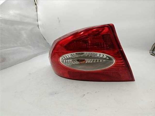 Foto 3ª: Piloto Trasero Izquierdo Ford Focus 1.6 TREND [1.6 LTR. - 80 KW TDCI CAT] [G8DA]