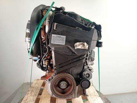 Foto 4ª: Motor Completo Dacia Sandero 1.5 DCI 75 - BLUE DCI 75 B8JW B8M4 B8AH B8M7 B8M6) 75CV 55KW [K9K612] (2014)