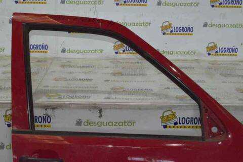 Foto 2ª: Puerta Delantera Derecha Nissan Terrano 2.7 TD 101CV [TD27T] (1993)