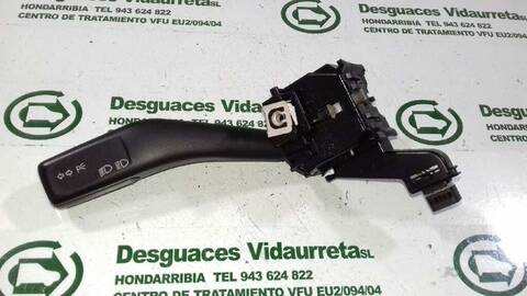 Mando Multifuncion Seat Leon 1.9 TDI 105CV 77KW