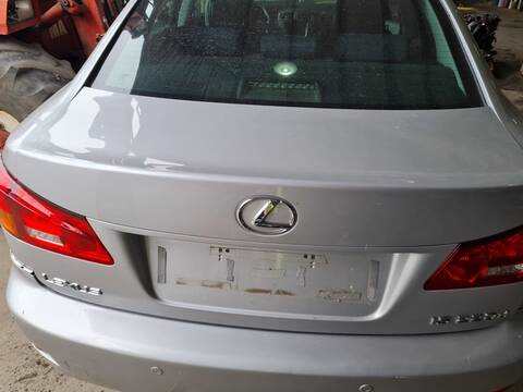 Foto 2ª: Portón Lexus IS 220D 177CV 130KW [2AD-FHV] (2007)