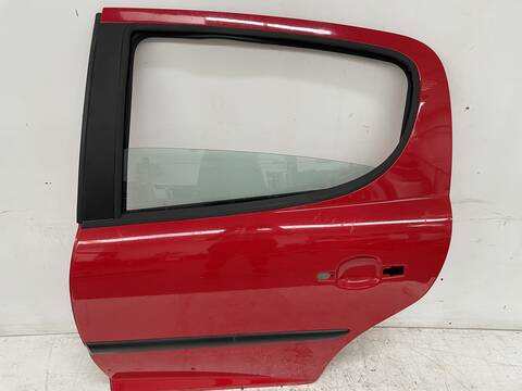 Foto 2ª: Puerta Trasera Izquierda Peugeot 207 CONFORT 90CV 66KW [9HXDV6ATED4] (2010)