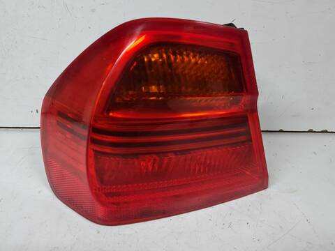 Piloto Trasero Izquierdo Bmw Serie 3 315 2.0 16V CAT BERLINA 150CV 110KW