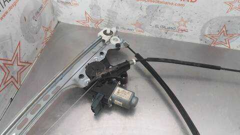 Foto 4ª: Elevalunas Eléctrico Delantero Izquierdo Renault Megane ZEN BERLINA 110CV 81KW IV BERLINA 5P [K9K G6] (2017)