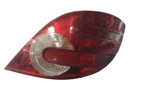 Piloto Trasero Derecho Mercedes Clase R 280 R 350 4-MATIC 251.065 251.165) 272CV
