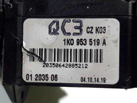 Foto 3ª: Mando Multifuncion Seat Toledo 1.9 TDI 105CV 77KW [BJB] (2005)