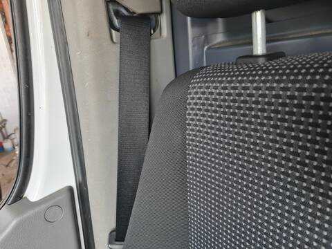 Cinturón Delantero Derecho Mercedes Sprinter 310/313/316 CDI 906.135) 129CV 95KW