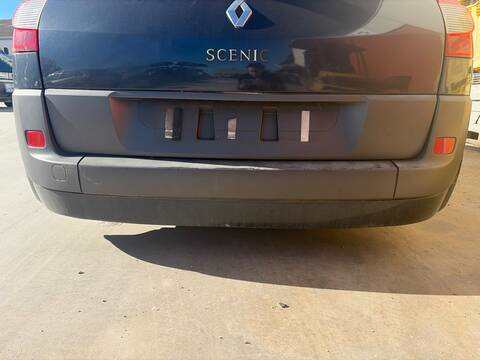 Paragolpes Trasero Renault Scenic K4M 97 JM)