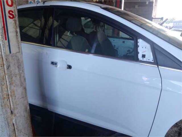 Puerta Delantera Derecha Ford Focus 1.0 EDITION [1.0 LTR. - 92 KW ECOBOOST CAT]