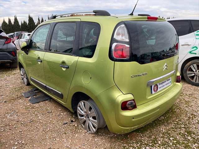 Foto 2ª: Piloto Trasero Izquierdo Citroen C3 1.6 HDI 90cv [9H06] (2012)