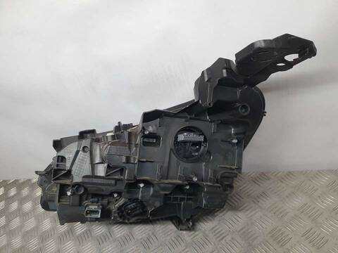 Foto 3ª: Faro Derecho Peugeot 3008 GT LINE 131CV 96KW [HN05] (2021)