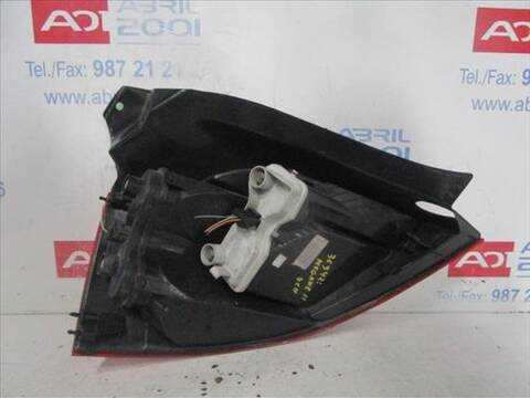 Foto 2ª: Piloto Trasero Derecho Renault Megane 1.9 DCI BM0G CM0G) 120CV 88KW II BM0/1_ CM0/1_) [D/ F9Q B 8] (2002)