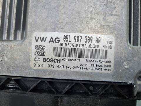 Foto 3ª: Centralita Motor ECU Skoda Octavia AMBITION 116CV 85KW [DTRD] (2022)