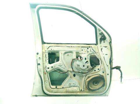 Foto 3ª: Puerta Delantera Izquierda Nissan Navara 2.5 DCI 4WD [YD25DDTI] (2004)