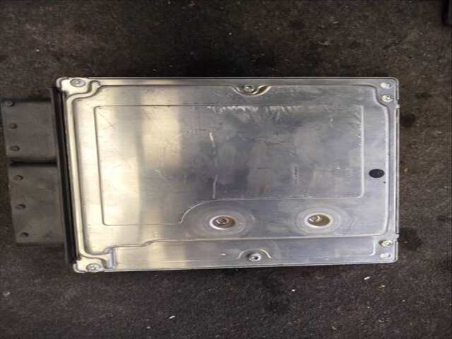 Foto 2ª: Centralita Motor ECU Bmw Serie 1 114 BERLINA (2007)