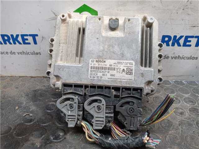 Foto 2ª: Centralita Motor ECU Peugeot Bipper 1.4 BASIS [1.4 LTR. - 50 KW HDI] [8HSDV4TD]