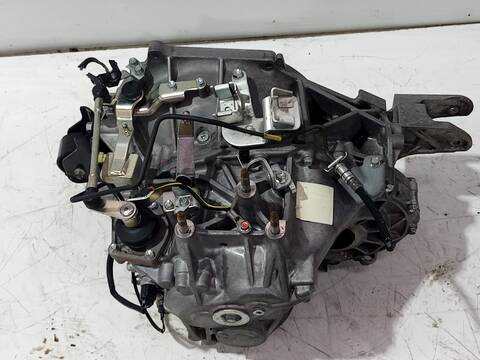 Foto 2ª: Caja Cambios Mitsubishi ASX MOTION 4WD 116CV 85KW [4N13] (2014)