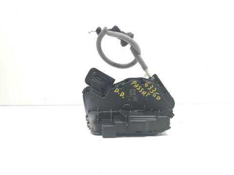 Cerradura Puerta Delantera Derecha Volkswagen Passat CRL