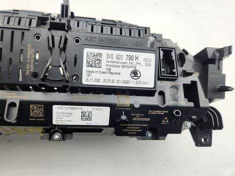 Foto 4ª: Cuadro de Instrumentos Skoda Superb ACTIVE 150CV 110KW [DTSB] (2023)
