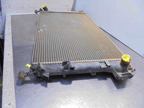 Foto 3ª: Radiador Motor Opel Vectra COMFORT BERLINA 101CV 74KW [Y20DTH] (2003)
