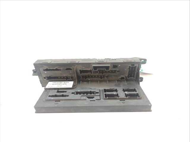 Foto 1ª: Caja Reles Fusibles Mercedes Clase E 180 E 280 CDI 211.023) (2002)