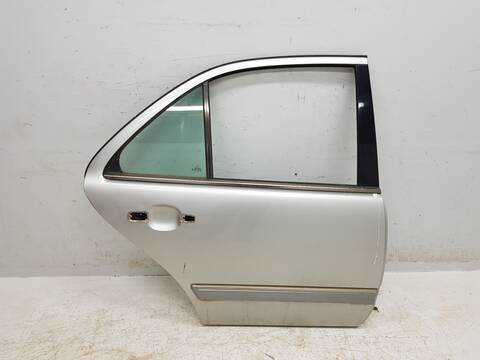 Puerta Trasera Derecha Mercedes Clase E 180 300 TD 210.225) FAMILIAR