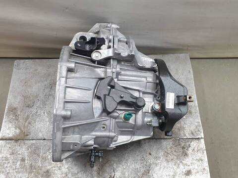 Caja Cambios Renault Master L2H2 HKA 35T