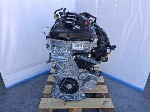 Foto 1ª: Motor Completo Toyota Corolla 1.8 HYBRID ZWE211) 98CV 72KW FAMILIAR [2ZR] (2024)