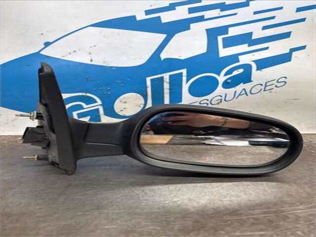 Retrovisor Derecho Renault Megane 1.6 16V (LA04. LA11. LA0B. LA1C. LA1J) I CLASSIC (LA0)(1996-_)