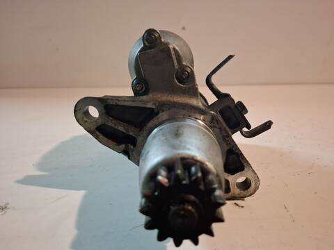 Motor de Arranque Toyota Avensis 2.0 EXECUTIVE SEDAN 4-PTAS.) 147CV