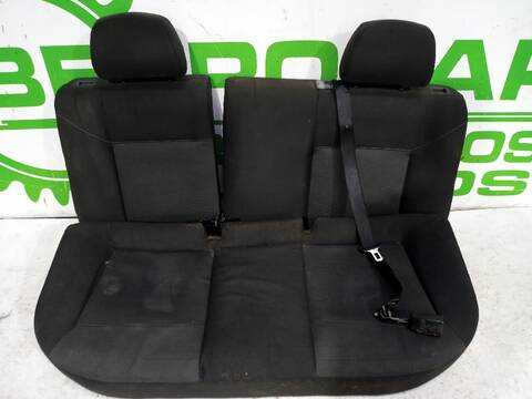 Foto 3ª: Asientos Traseros Opel Astra ELEGANCE 101CV [Z17DTH] (2004)