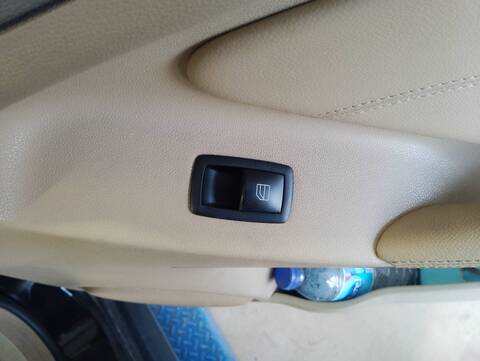 Botonera Elevalunas Mercedes Clase G 230 350 BLUETEC 164.824) 211CV 155KW