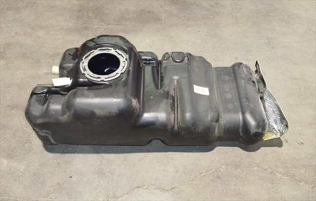 Deposito de Combustible Nissan Navara 2.3 TD D23