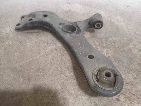 Foto 1ª: Brazo Suspension Delantero Izquierdo Toyota Auris 2ZRFXE (2016)