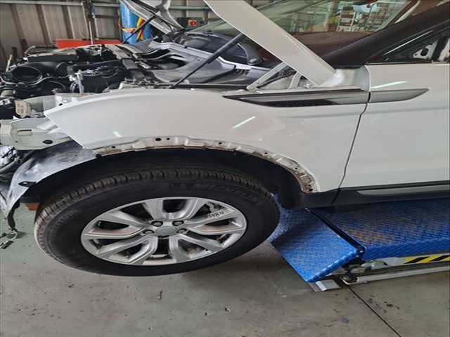 Aleta Delantera Izquierda Land Rover Range 2.0 D 4X4 150CV 110KW