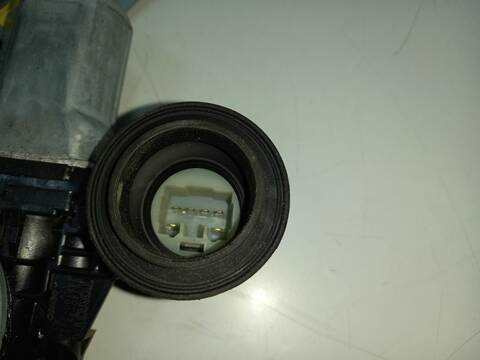 Foto 3ª: Elevalunas Manual Trasero Derecho Toyota Urban 1NR (2009)