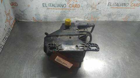 Foto 1ª: Deposito de Combustible Citroen C4 FEEL PICASSO 120CV 88KW [BHZ] (2021)