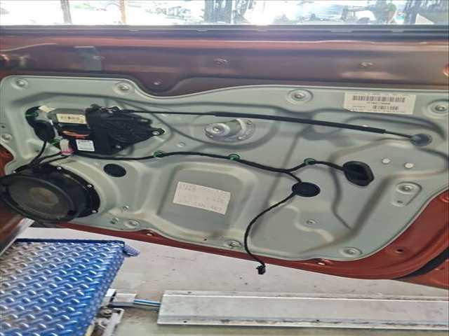Elevalunas Eléctrico Delantero Derecho Volkswagen Touran 1.9 TDI 105CV 77KW