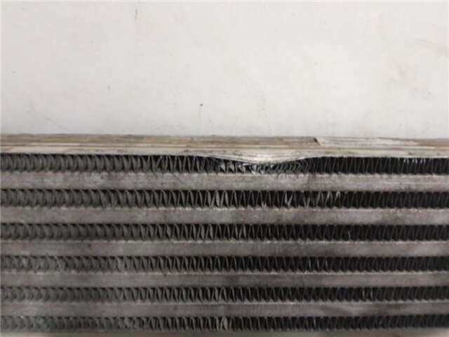 Foto 3ª: Intercooler Volkswagen Polo 1.6 TDI (75 CV) [CAYA]
